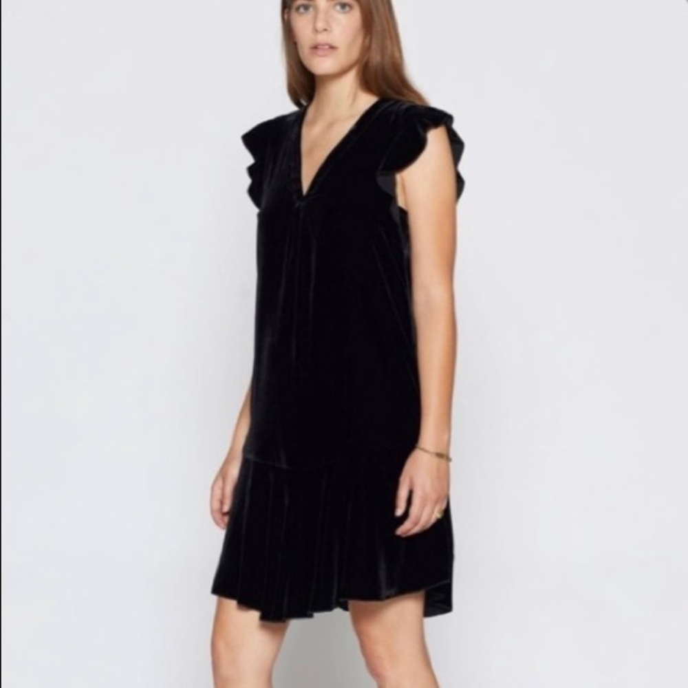 🆕 JOIE Almarie Velvet Dress